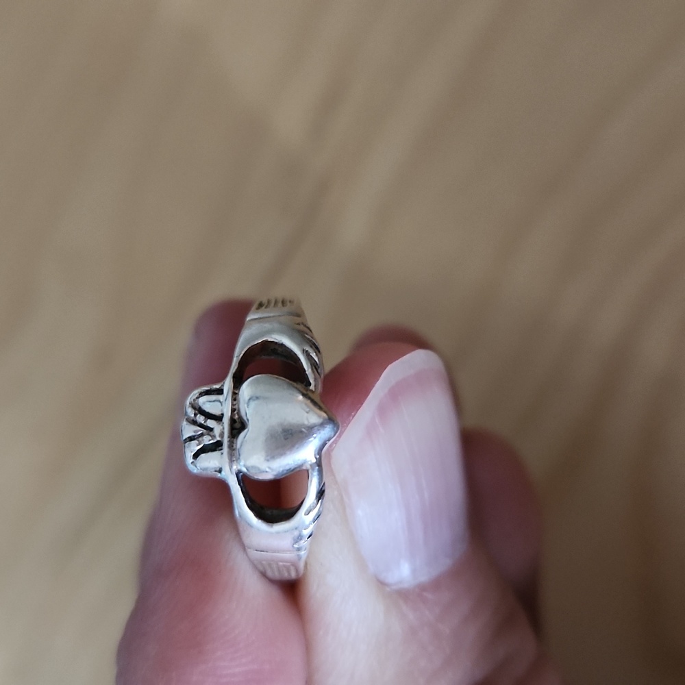 Claddagh ring